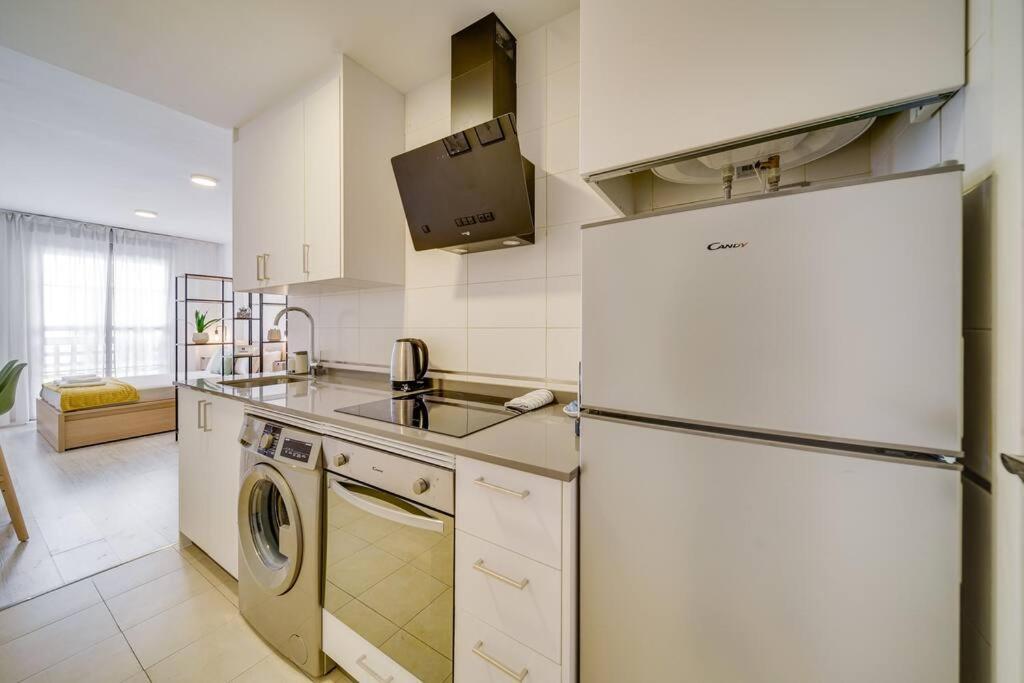 Sophisticated Studio In The Center Of Malaga Luaran gambar